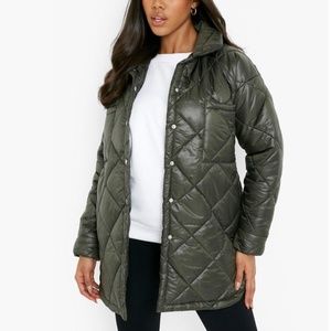 Medium Quilted Lightweight Shirt Jacket Shacket Puffer in Khaki NWT Size 6